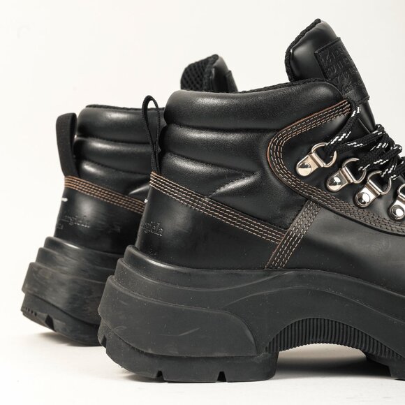 Maison Margiela Black Leather Lug Sole Hiking-Style Boots - Picture 8 of 11